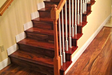 Example of a transitional staircase design in Tampa