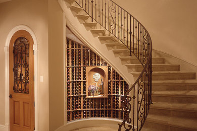 Example of a classic curved staircase design in Miami