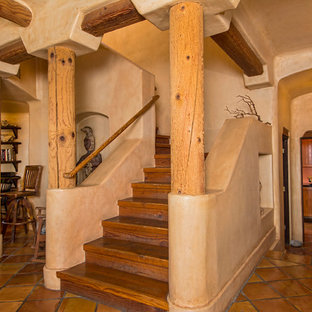 Staircase - mediterranean staircase idea in Los Angeles