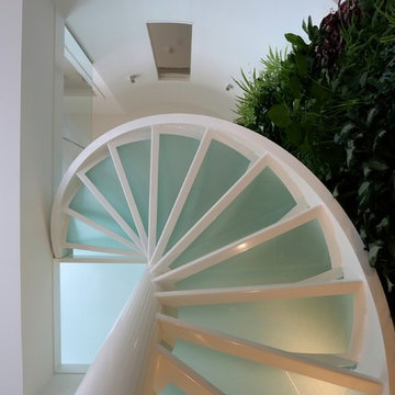 Amsterdam Apartment - Glass spiral staircase