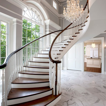 An Elegant Entry for a Midwestern Heirloom House