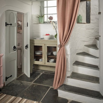 Shabby-chic Style Staircase