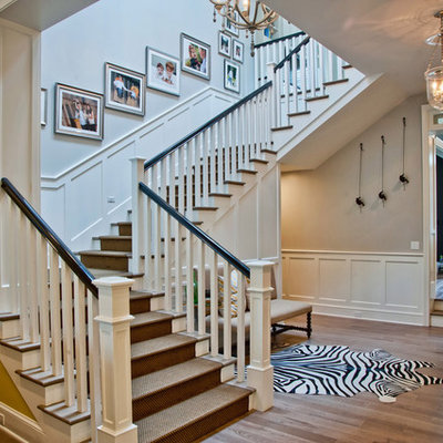 Example of a classic wooden staircase design in Los Angeles