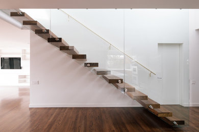 Inspiration for a modern staircase remodel in Los Angeles