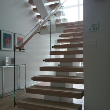 Cantilever stair, glass railing, white oak treads