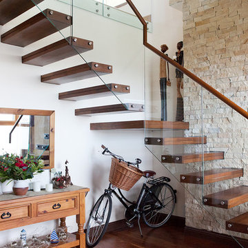 Cantilevered Steel Clad Staircase