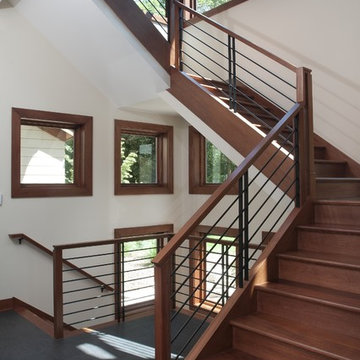 Carlton Shores - Contemporary Arts & Crafts