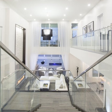 CONTEMPORARY HOME IN FORT LAUDERDALE