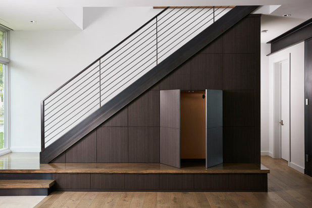 Modern Staircase by MA Peterson Design Build, Inc.