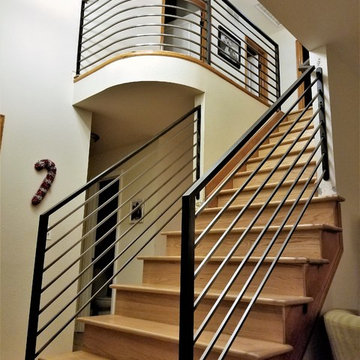 Contemporary Railing with Curve
