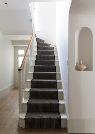 Victorian Staircase by Kitchen Architecture Ltd