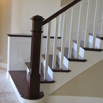 Craftsman paint and stain with Wainscoting