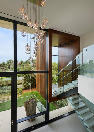 Contemporary Staircase by Jack deLashmet and Associates