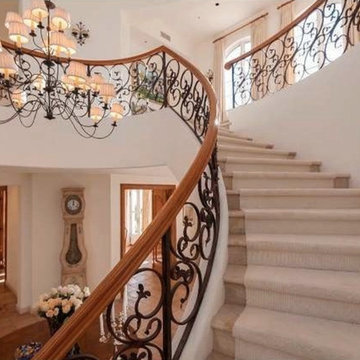 Curved Stairs in Entry Foyer
