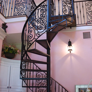 Custom Iron Staircase & Railing