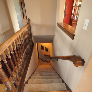Custom Ranch - staircase to lower level