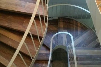 Staircase - contemporary staircase idea in Atlanta