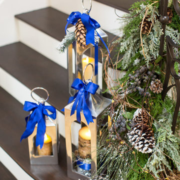 Entryway, White and Blue Christmas