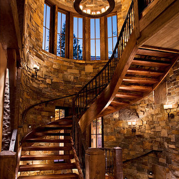 Famous Staircase Featured in the Winter 2016 Western Home Journal