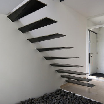 Floating Straight Stairs Steel