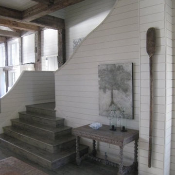 Foyer & Staircase