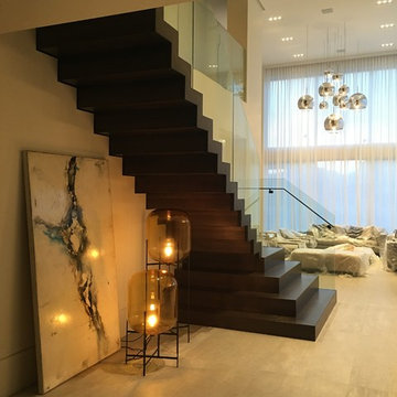 Frame-less Glass Railings with Stainless Steel Flat-bar Handrail