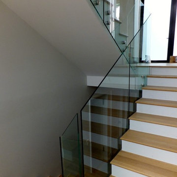 Frameless Glass Stair Rail 2