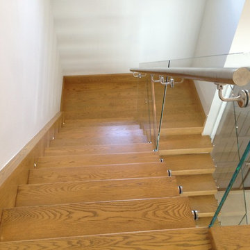 Glass Panels Railings with Standoffs