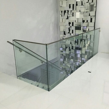 Glass Wood U Shape Staircase