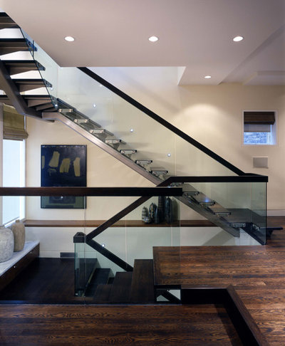 Modern Staircase by Hirsch Associates LLC