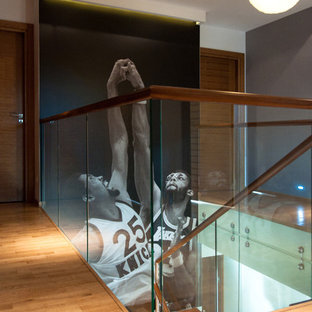 Aménagement d'un escalier contemporain.