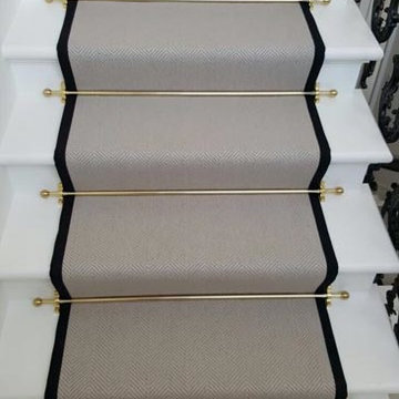 Installing Carpet to Stairs With Border