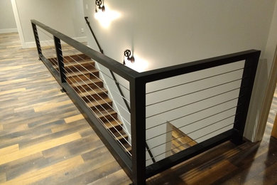 Источник вдохновения для домашнего уюта: лестница в стиле модернизм