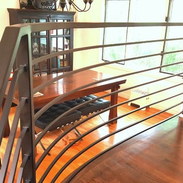 Interior Curved Raling