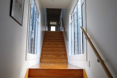 他の地域にあるインダストリアルスタイルのおしゃれな階段の写真