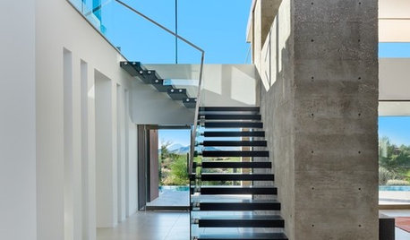 Houzz Tour: A Sleek and Contemporary Villa with Breathtaking Views