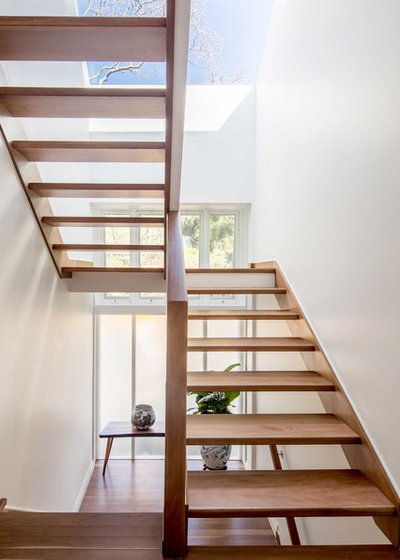 Contemporary Staircase by Kreis Grennan Architecture