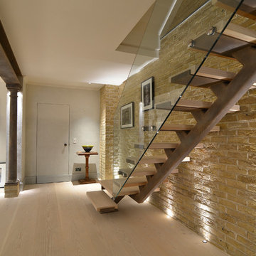 Ladbroke Road - Straight Stair with Glass Balustrade