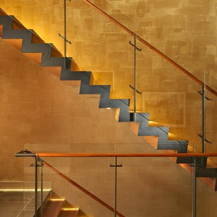 Idee per una scala moderna con pedata in legno