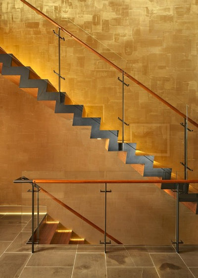 Modern Staircase by McClellan | Tellone