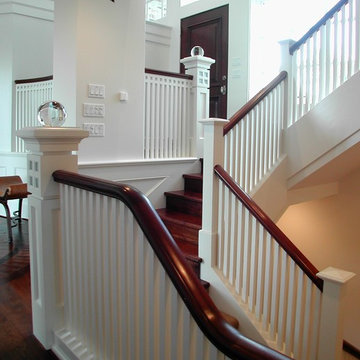 Lighted Traditional Staircase