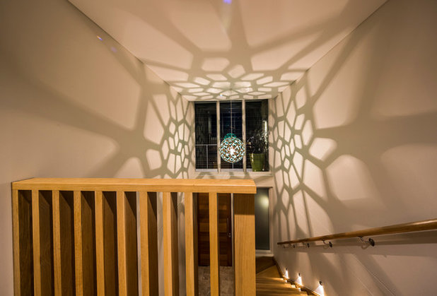 Современный Лестница by Zouk Architects