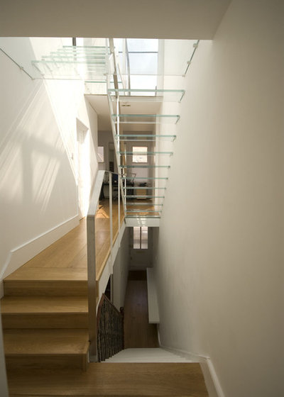Contemporary Staircase by Luis Trevino Architects