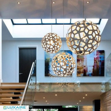 Luxury Pendant Light in Villa Farmhouse design