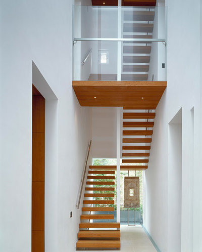 Contemporary Staircase McLean Quinlan : Architecture & Design