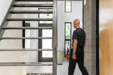 Design ideas for a modern staircase in Toronto.