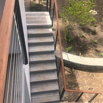 Modern  Cable railing staircase