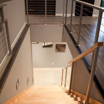 Modern Interior Stairs with Metal Cable Rail