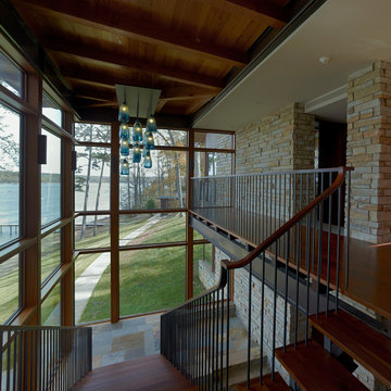 Modern Lake House - Pickwick Lake, TN