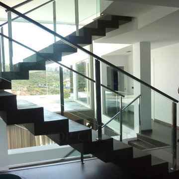 Modern stairs, Semi-glosssy reflection